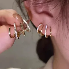 Korean Minimal Trendy Earrings (Golden)