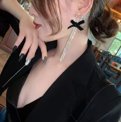 Black Bowknot Modelling Drop Earrings (Silver)