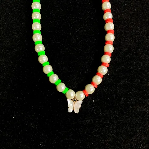 Christmas Butterfly Pearl Choker with Y2K beads