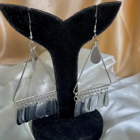 Silver Triangle Jhumka With Black Drop
