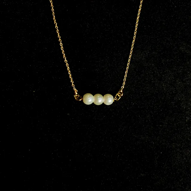 Three Pearl Chain Necklace (Waterproof)