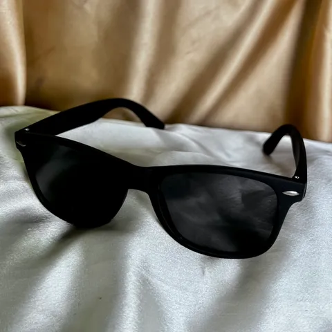UV Protected Black Sunglasses
