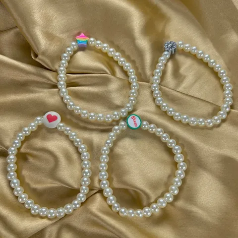 Pearl Beads Bracelet With Charm
