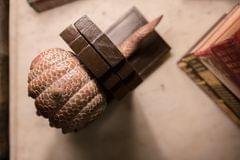 The Anant Bookend By Karu