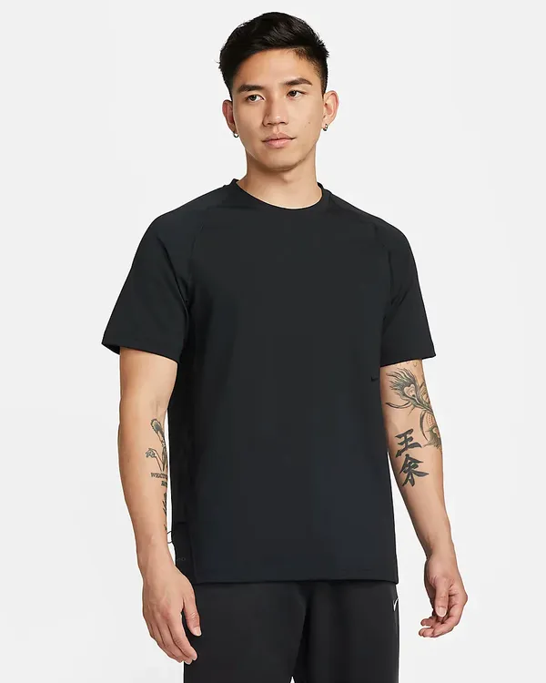 Nike Dri-FIT ADV A.P.S. Short-Sleeve Fitness Top