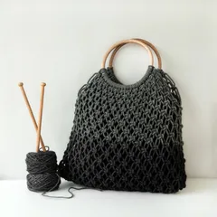 Wooden Handle Bag / Black Colour
