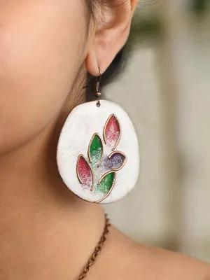 Leaflet earrings