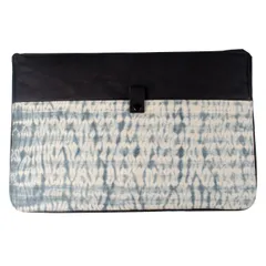 Shibori Tie Dye Print Laptop Sleeves (White-Black)
