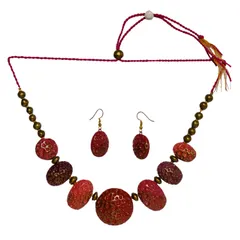 RED AND MAROON STONE TEXTURED CHOKER SET