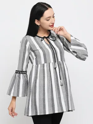 Tisser Warli Handpainted Handloom Cotton With Black & White Stripes Top
