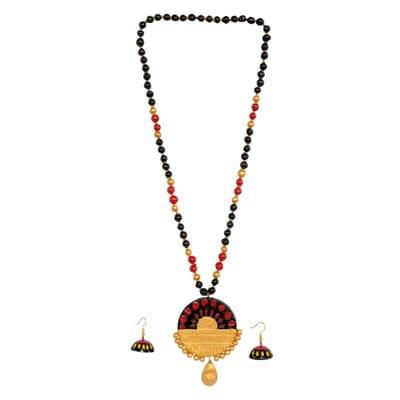 BRIDEL GOLD AND REDBROWN COLOURED NECKLACE
