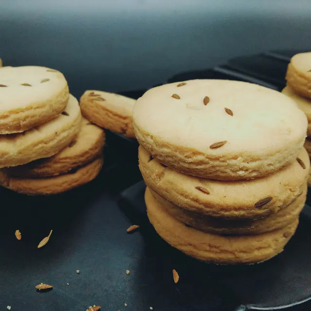 Jeera Cookies (300 Gms)