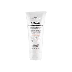 Detoxie Anti-Pollution and De-Tan Refreshing Face Wash, 100ml