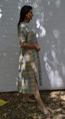 Long dress with centre flare