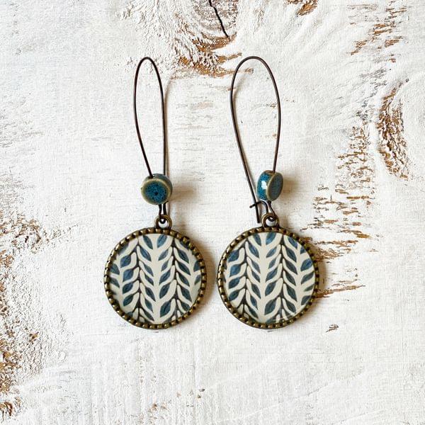 Hoop With Beads - Blue Vines