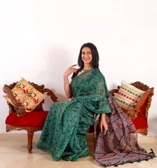 Pure cotton Forest Green Saree with Bandhini Print and Ajrakh Print Aanchal
