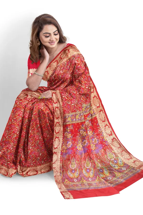 Banarasi Printed Crepe Silk Saree In Scarlet Red with Zari Border.