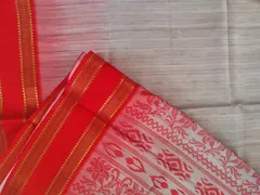 Pure Kanjivaram Silk Saree in a beautiful combination of Cream and Tomato Red