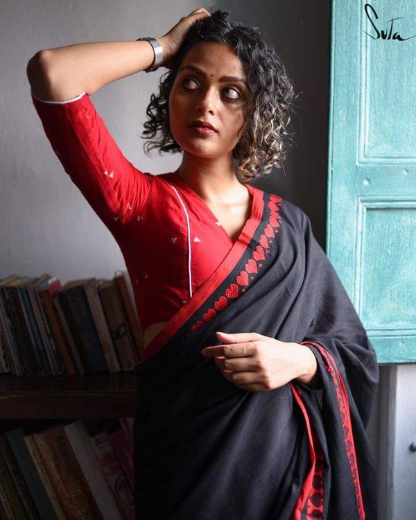 Bengal Khadi Cotton Saree in Charcoal Black with Red Heart Motifs Border