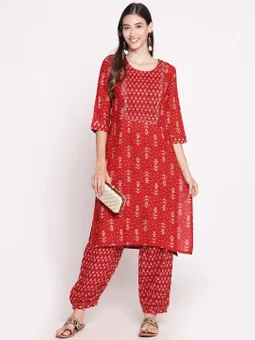 Round Neck Kurta With Harem Pant Front