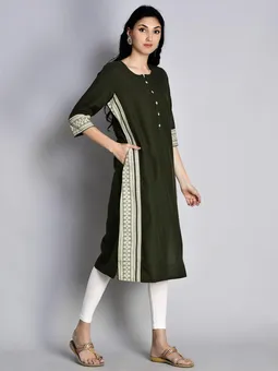 Solid Kurta Closer Two