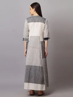Round Neck A line Dress Back