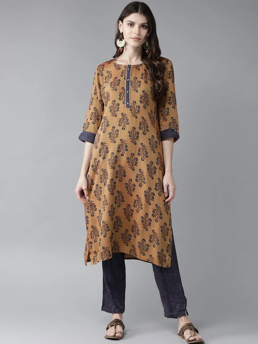 Rayon Botanical Kurta With Trouser Front