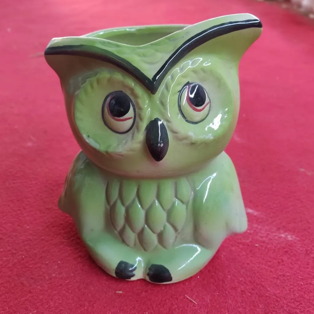 7 Inch Baby Owl Green Ceramic Planter