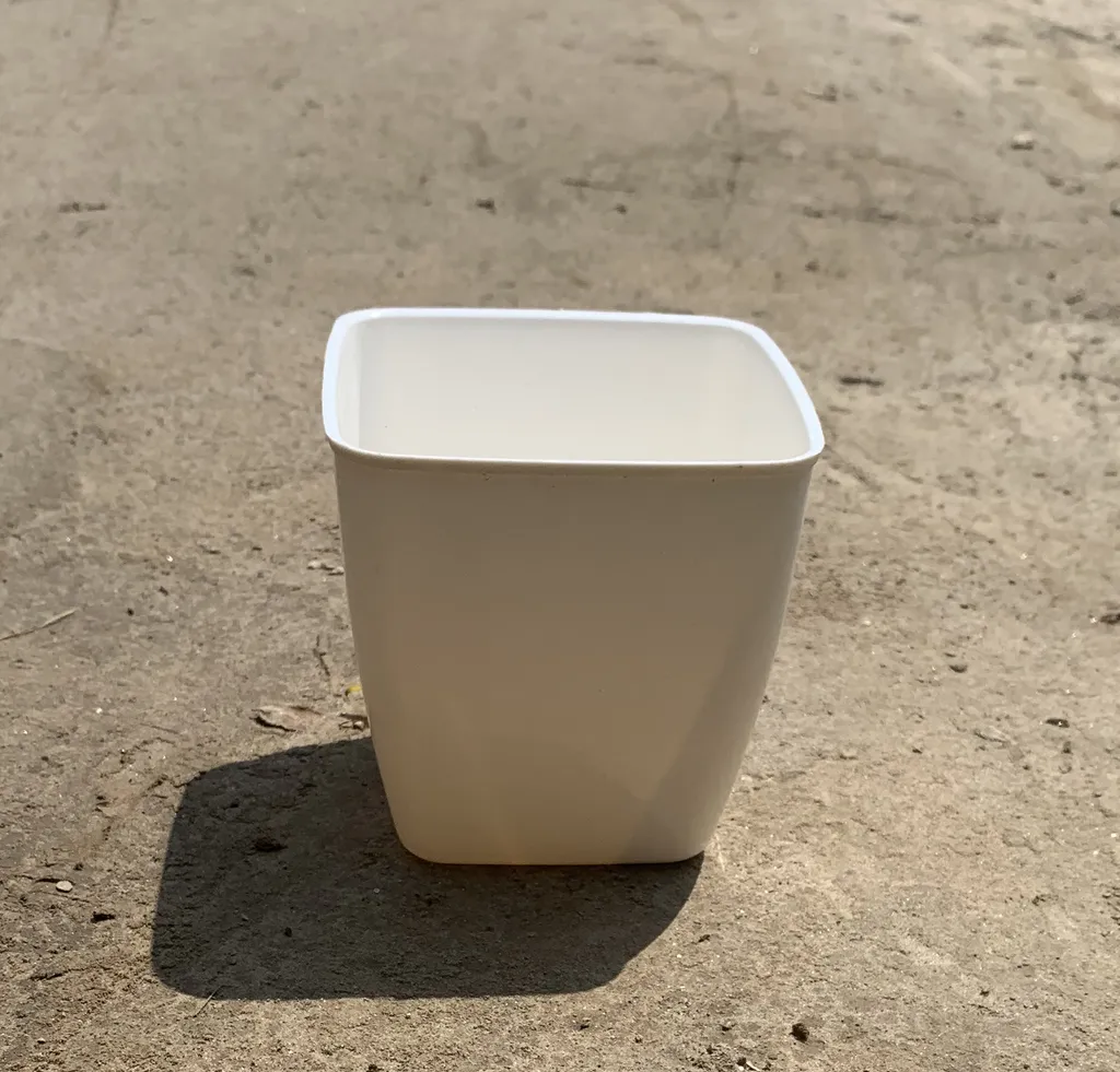 4 inch White Plastic Square Pot (Round Edges)