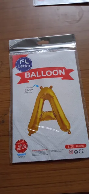 foil letter balloon (A) golden