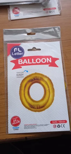 foil letter balloon (O) golden