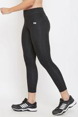 Clovia Activewear Ankle Length Tights in Black- Quick-Dry