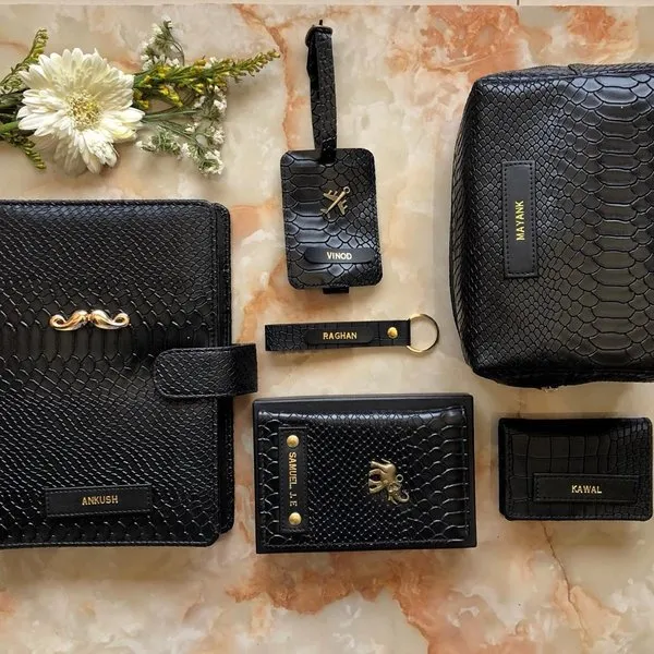 Black Hamper