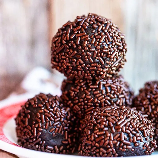 Rumball  Chocolates