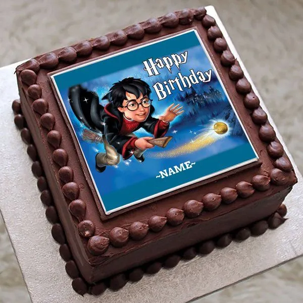 33 Best Harry Potter Cakes in 2022 : Blue Cake with Gold Trims