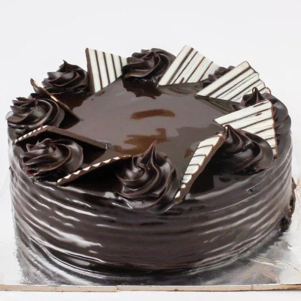 Eggless Choco Fantasy Cake