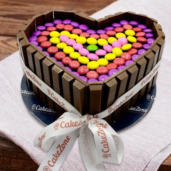 Eggless Kit Kat Heart Anniversary Cake