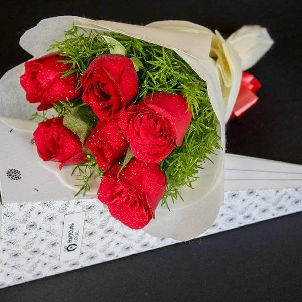 6 Red Roses Bunch
