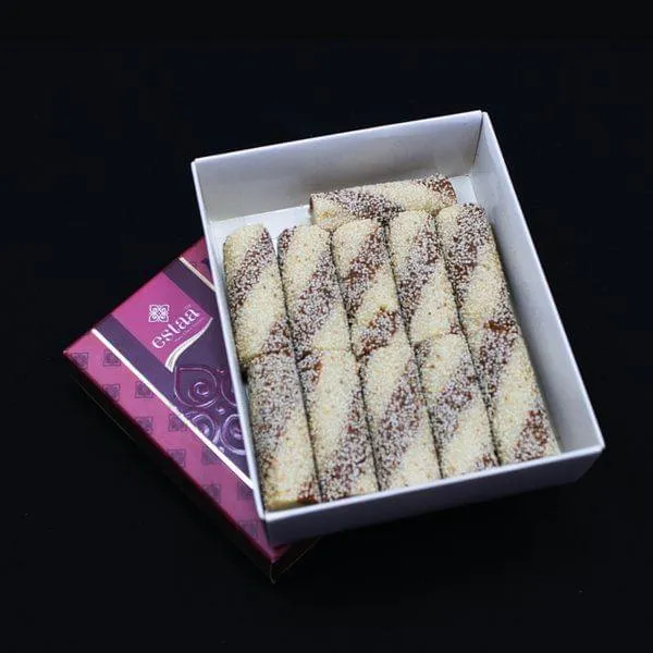 Kaju Anjeer Roll