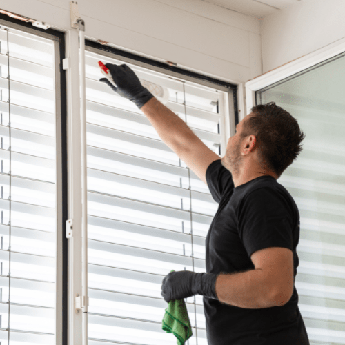 Blinds Cleaning (Per Square Feet)