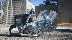 Makita 14" 75.6 cc MM4® 4‑Stroke Engine Power Cutter