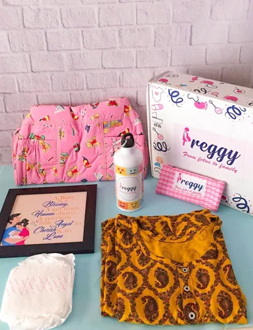 PREGGY CHILDBIRTH/DELIVERY ESSENTIALS KIT - For Third Trimester