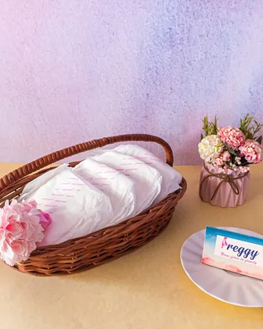 PREGGY CHILDBIRTH/DELIVERY ESSENTIALS KIT - For Third Trimester