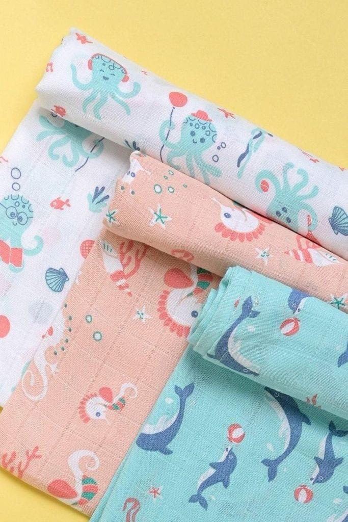 Kaarpas Ocean Dive organic muslin cotton swaddle 3 pack: Dolphin, Octopus and Seahorse