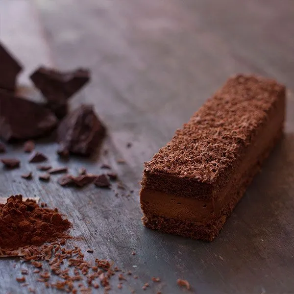 Linoui – Chocolate Mousse Pastry