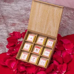 RUCHOKS - Valentines Special Assorted Chocolates 9 Pcs Gift Pack - 120g