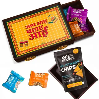 Indigifts Beautiful Birthday Gift Box Aap Aaye Bahar Aayi - Best Kitchen Items For Gift , Wooden Tray for Dining Table, Cookies Gift Packs, Useful kitchen items for gifting