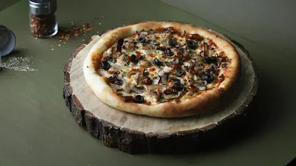 11" Polo Fungi Pizza