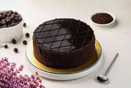 Chocolate Mousse Cake (Half Kg) (Eggless)