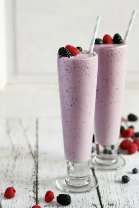 Blended Berries Milkshake
